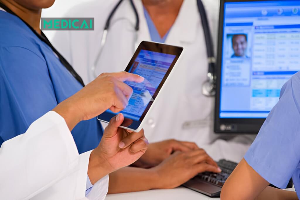 advantages and disadvantages of EHR